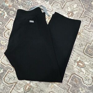 Figs Livingston Black